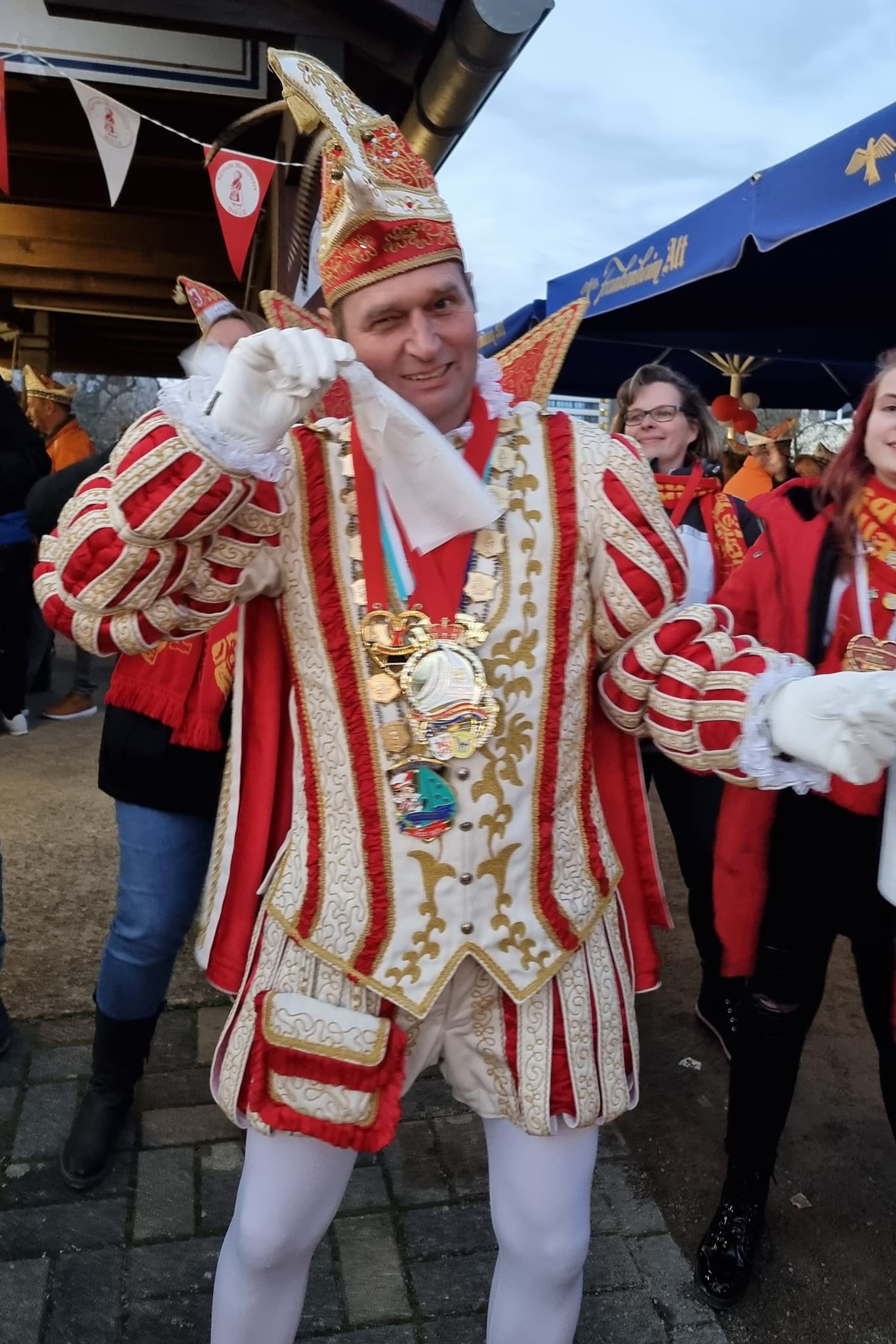 Sellerieprinz Volker I verabschiedet sich von Seinem Winterbiwak - et war ne schöne Zick